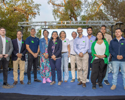 Volvo Camiones y Buses Chile hace patente su compromiso en electromovilidad en la Feria “Muévete con Litio